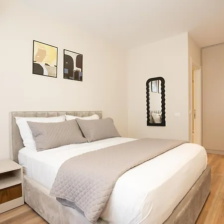 Amal New Bazaar Luxury Apartament *